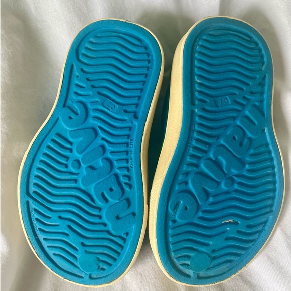 Native “Miller” Slip-On Shoes - Blue/Green Toddler Size 7 - Picture 4 of 4